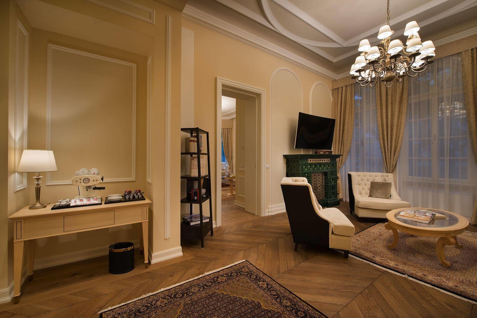 ברטיסלאבה Wilson Palace By Loft מראה חיצוני תמונה