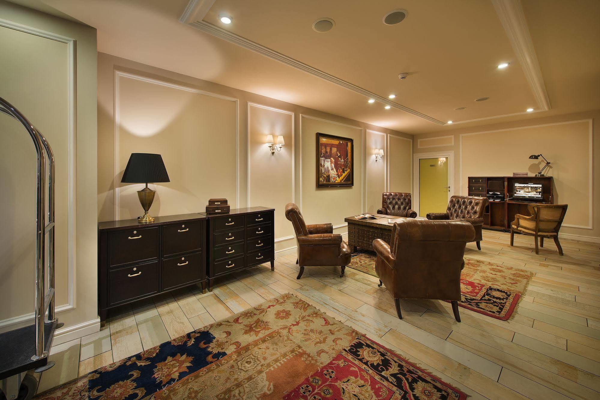 ברטיסלאבה Wilson Palace By Loft מראה חיצוני תמונה